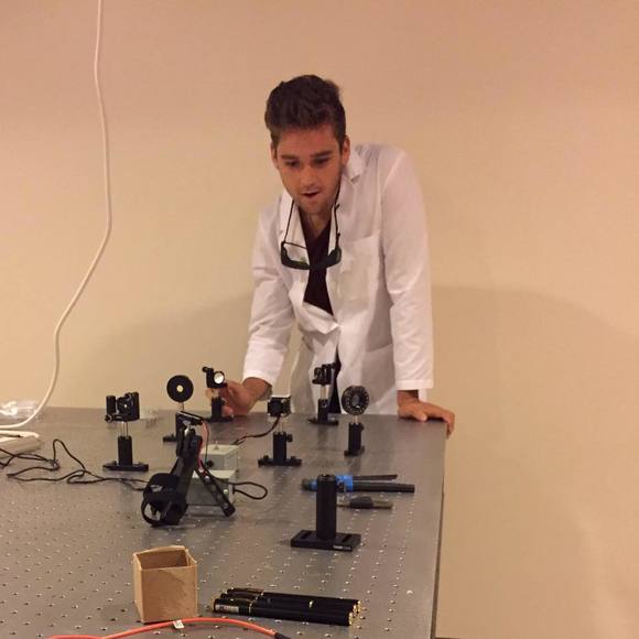 Meet your Posher, David - Picture 1 of 1