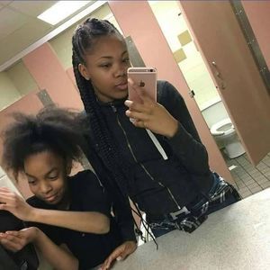 Meet your Posher, Jamya