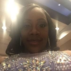 Meet your Posher, Collette