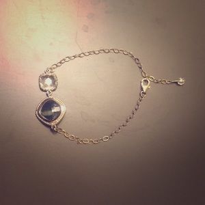Delicate and simple adjustable bracelet