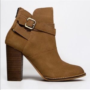 Chinese Laundry Dark Camel Zip It booties