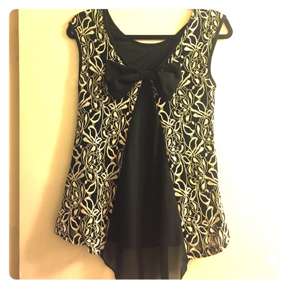 Black and cream peplum top
