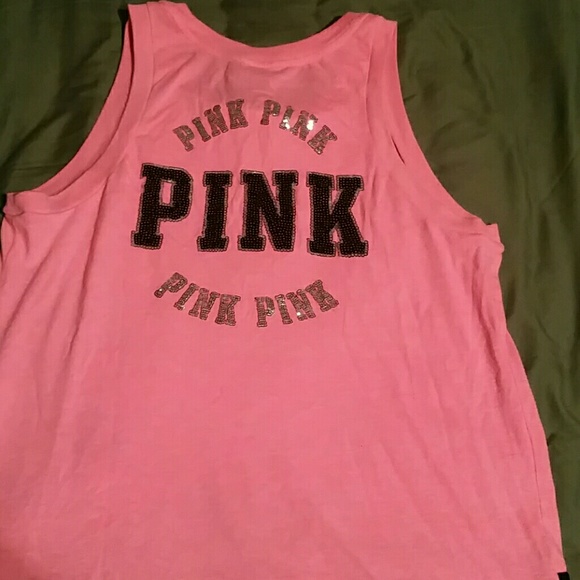 A shirt - Picture 2 of 2