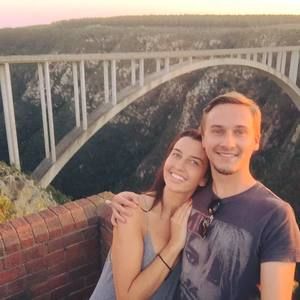 Meet your Posher, Noelle