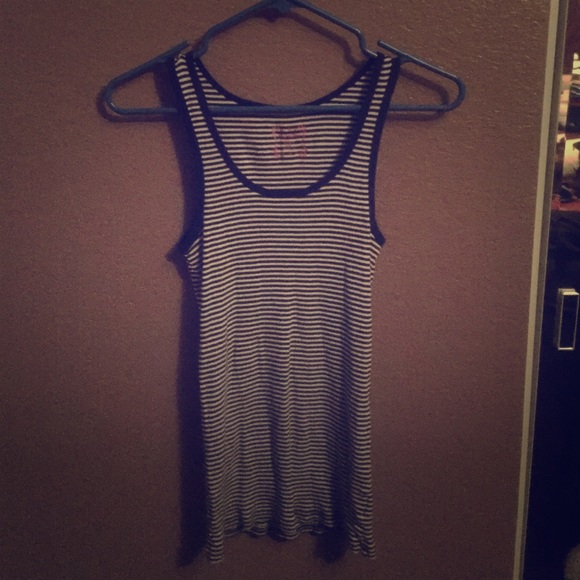Old navy striped tank top