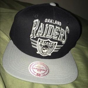 Oakland Raiders Mitchell & Ness snapback