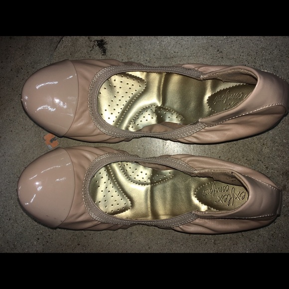 Dexflex comfort flats