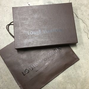 Authentic Louis Vuitton Scarf box shopper bag