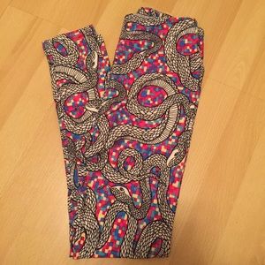 Lularoe OS snake leggings