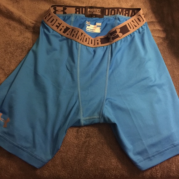 Blue Under Armor Large Compression Shorts