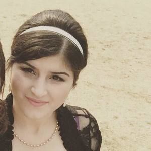 Meet your Posher, Hanim