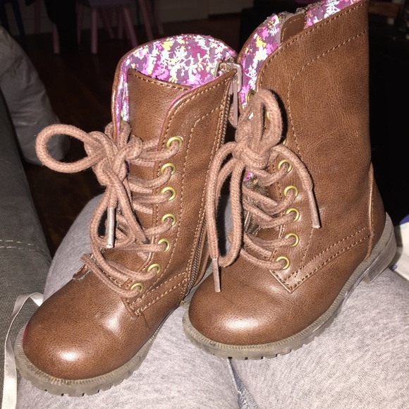 Toddler Brown combat boots