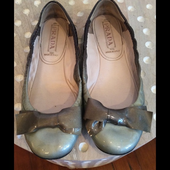 Beautiful Prada ballet flats ombré grey/green, 36