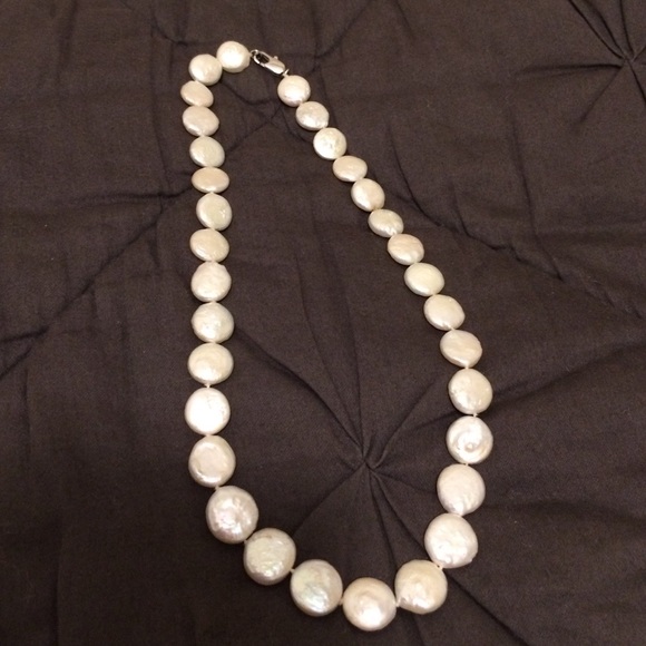 Modern pearl necklace!