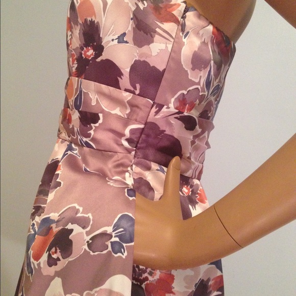 Floral Dress w/ Pockets The Limited - Picture 2 of 5