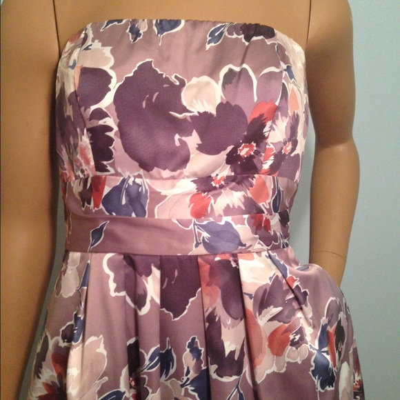 Floral Dress w/ Pockets The Limited - Picture 3 of 5