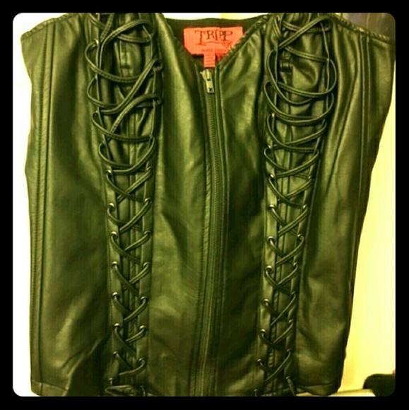 Flash sale!-Faux leather rocker top