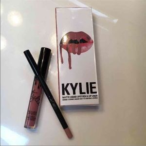 Brand New Kylie Lip Kit in Candy K