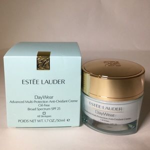 Estee Lauder DayWear