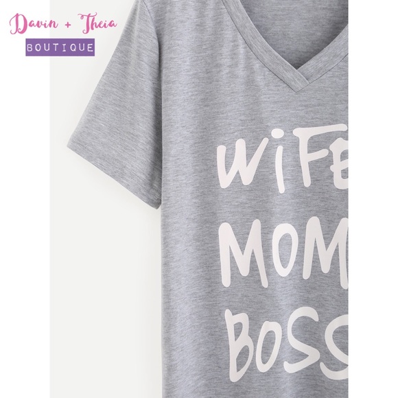 HP 3X 💖 Wife. Mom. Boss. Gray T-Shirt - Picture 2 of 4