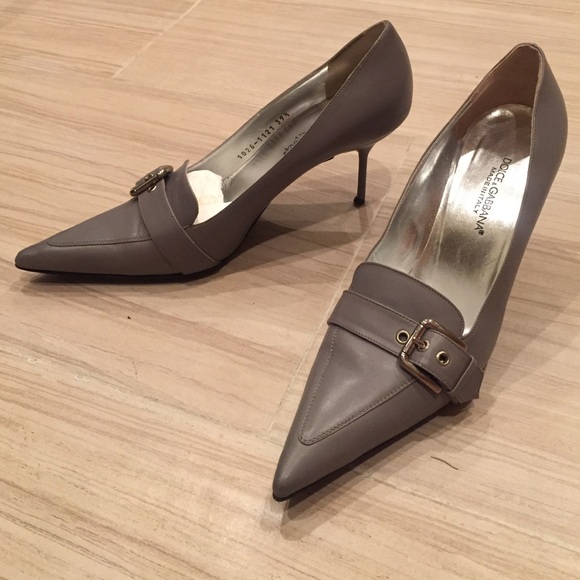 D&G classic grey heels with buckle. 9.5