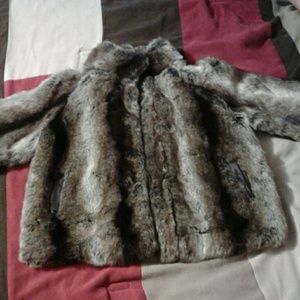 FAUX FUR COAT