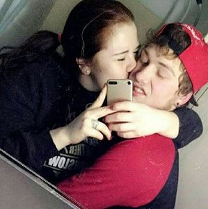 Meet your Posher, Caryn