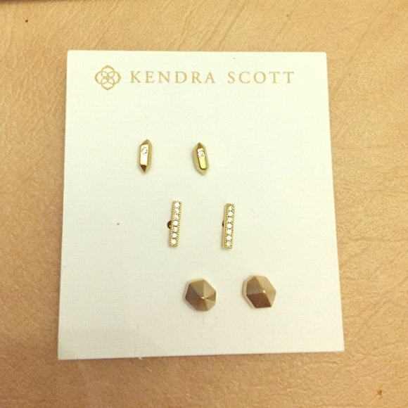 New set of three pairs of Kendra Scott earrings!
