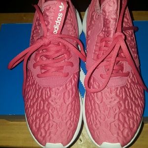 NIB Rare Adidas Tubular Runner Size 7.5y