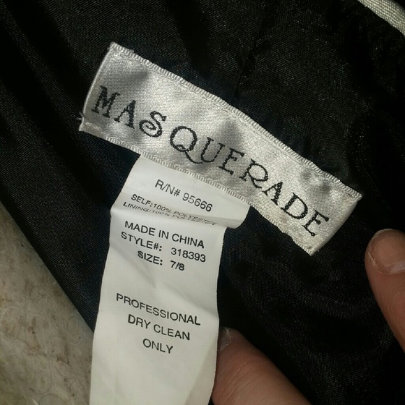 Satin gown - Picture 2 of 2