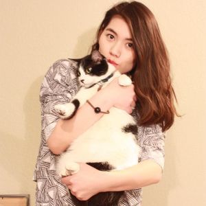 Meet your Posher, Claire xuxi