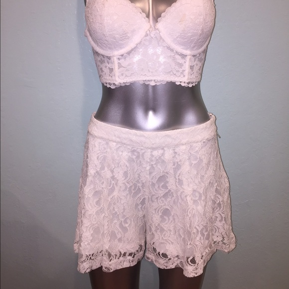 Delicate lace short, looks like skirt on