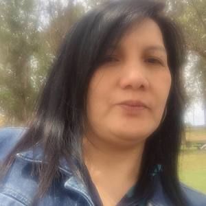 Meet your Posher, Imelda