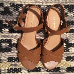 Camel-colored heel sandals