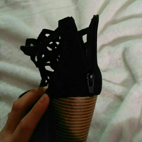 Wedges - Picture 4 of 4