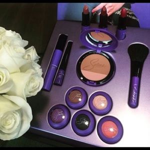 Mac Selena Limited Collection SOLD OUT