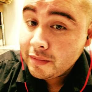 Meet your Posher, Eric