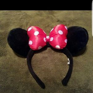 Mini mouse ears