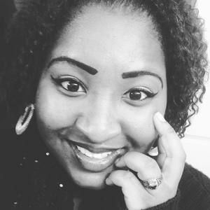 Meet your Posher, Denecha