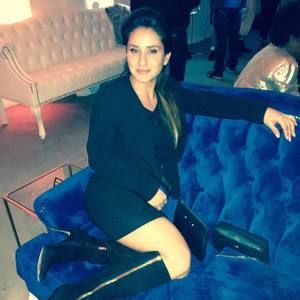 Meet your Posher, Evangelia