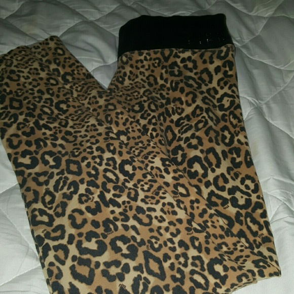 legging - Picture 2 of 3