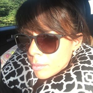 Meet your Posher, Fernanda