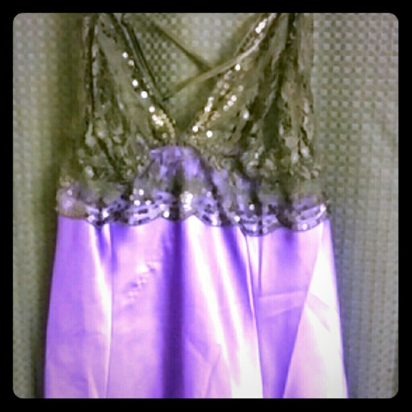 NWOT Satin and lace chemise