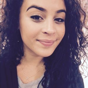 Meet your Posher, Lynnette