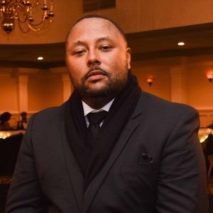 Meet your Posher, Mikal