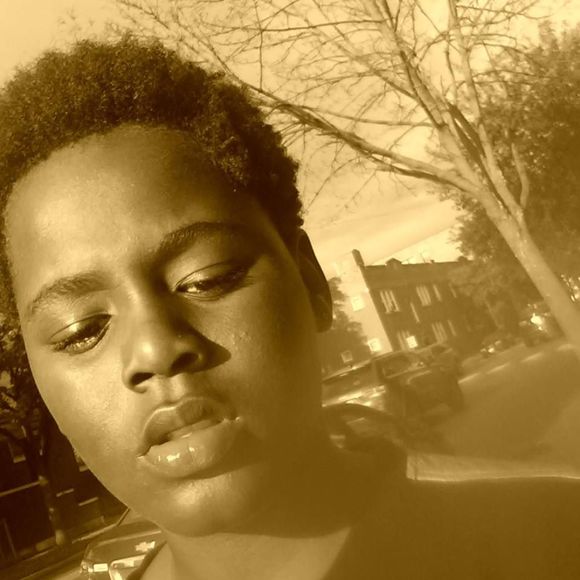 Meet your Posher, Famuse - Picture 1 of 1