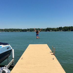 Meet your Posher, Nora