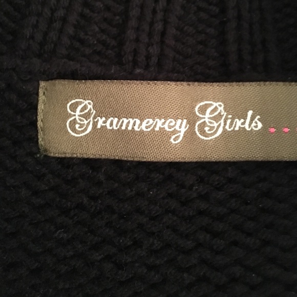 Gramercy Girl black sweater/ jacket - Picture 3 of 3