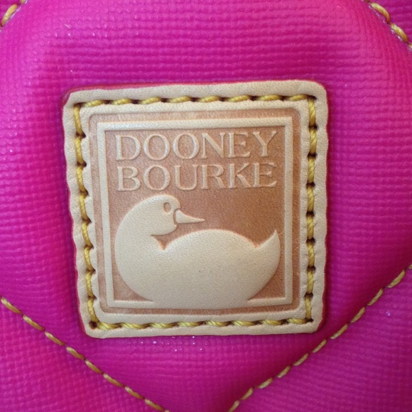 Meet your Posher, Leilani - Picture 2 of 4