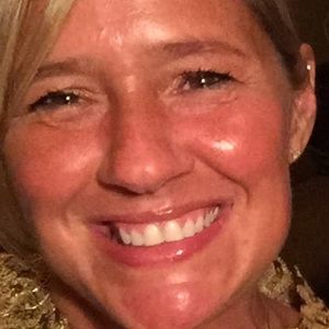 Meet your Posher, Jenny